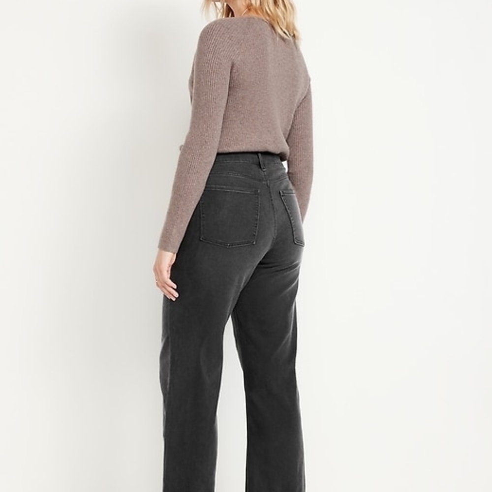Classic Black Women's Jeans - Picture 4 of 8